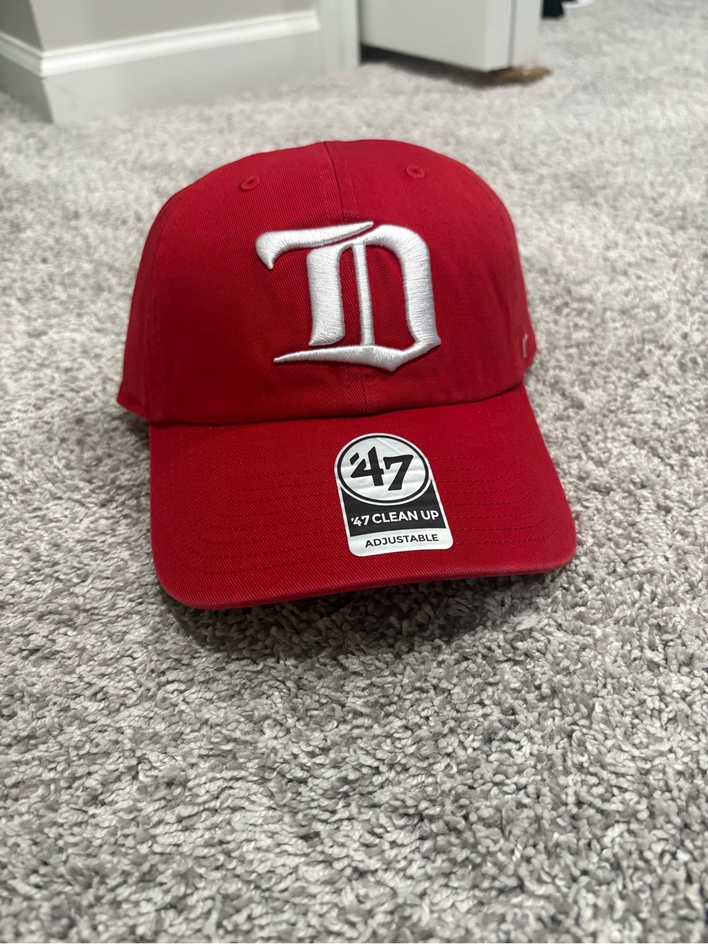 '47 Clean Up Detroit Redwings NHL adjustable hat